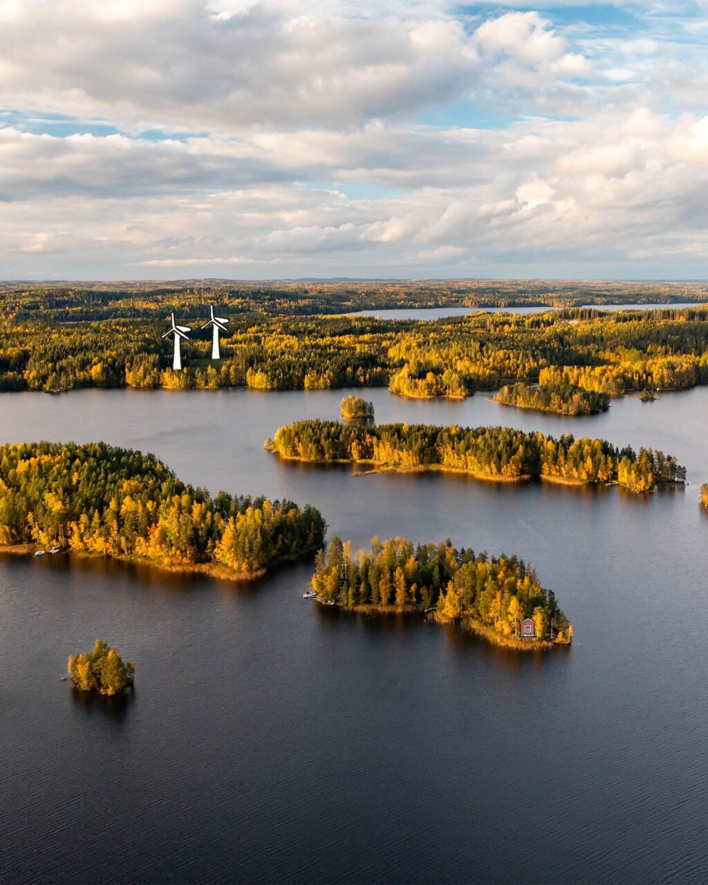 Valinta uusiutuvan energian puolesta on askel kohti kestävämpää tulevaisuutta! 💚Uusiutuva sähkö tuotetaan luonnonvaroja säästäen, vähentäen hiilidioksidipäästöjä ja edistäen puhtaampaa ympäristöä meille ja tuleville sukupolville. Valitsemalla sopimukseesi Oomi Uusiutuvan varmistat, että käyttämäsi sähkö on 100 % uusiutuvasti auringolla, vedellä ja tuulella tuotettua. Voit valita uusiutuvan energian mihin tahansa Oomin sähkösopimukseen. ⚡#uusiutuvaenergia #oomienergia #tuulivoima #kestäväkehitys