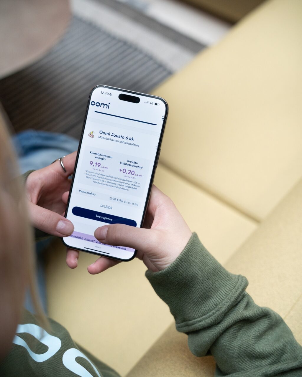 Voisiko Jousto olla sinulle se sopivin? Nyt saatavilla myös 6 kk sopimus!Määräaikaisen Oomi Jousto 6 kk -sopimuksen hinta muodostuu kolmesta osasta:💡 Kuukausittainen perusmaksu.💡 Sähköenergian kiinteä hinta.💡 Kulutusvaikutus, joka elää sen mukaan, milloin käytät sähköä.Tiesitkö, että yhdeksän kymmenestä Jousto-asiakkaasta pääsee alle Oomi Kiinteän hinnan.Tutustu Oomi Joustoon osoitteessa Oomi.fi.#oomi #jousto