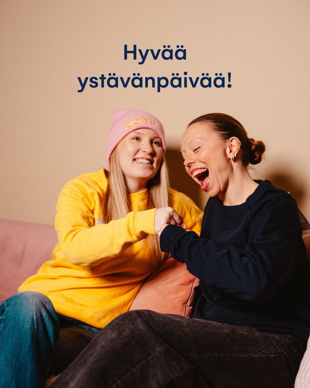 Kerro kommenteissa, mikä emoji kuvastaa juuri sinun ystävänpäivääsi? 🤩🩵⚡#oomi #sähkö